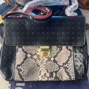 Arcadia hand bag
